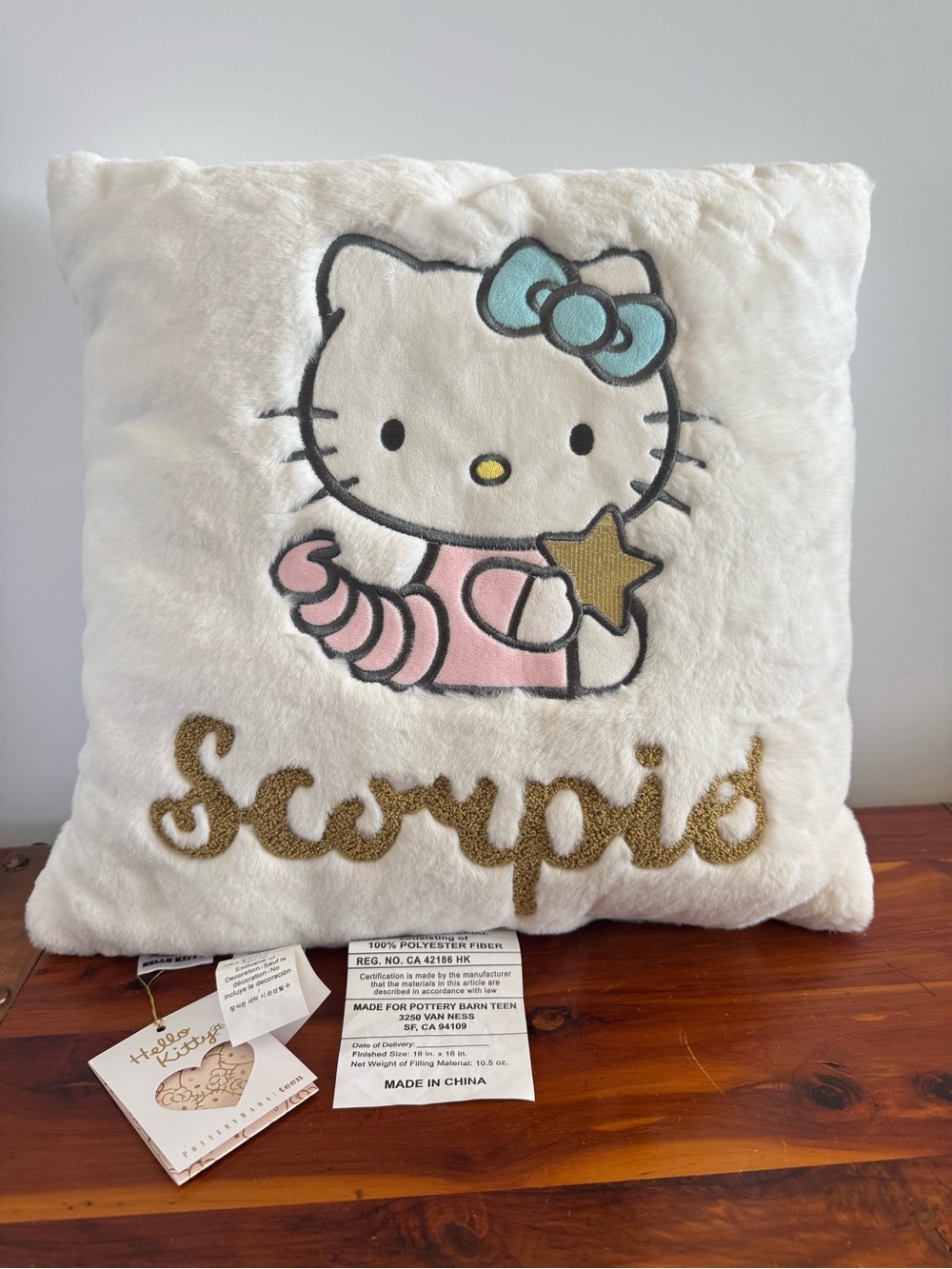 Pottery Barn Teen Hello Kitty Scorpio Zodiac Astrology Pillow 16” NWT